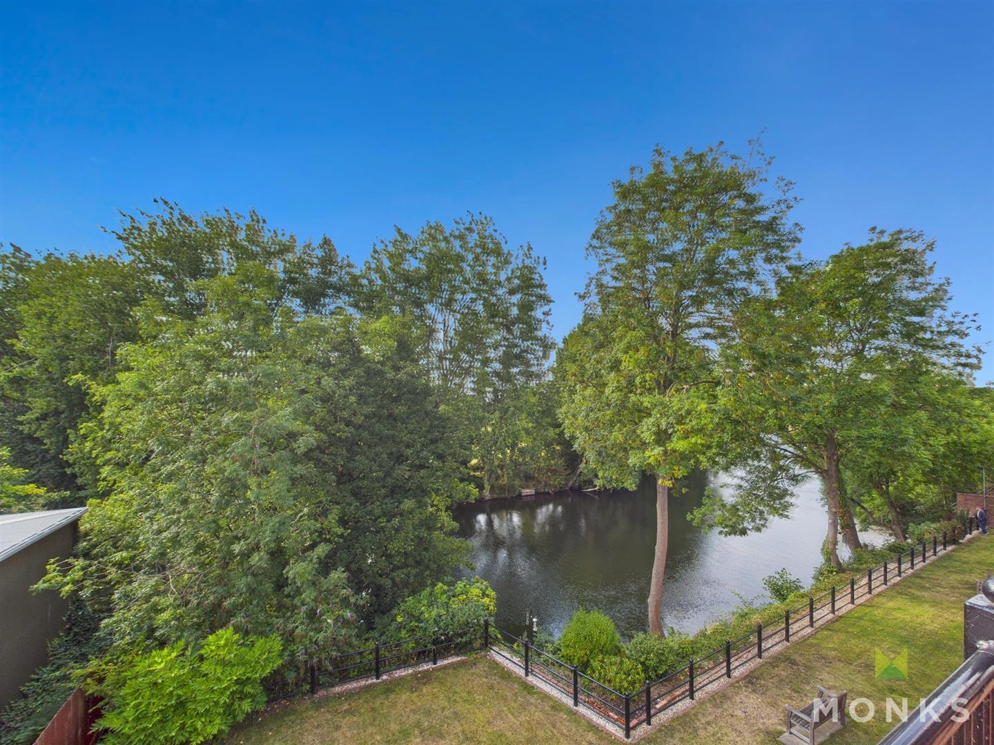 16B Chester Street, Shrewsbury, SY1 1NX For Sale